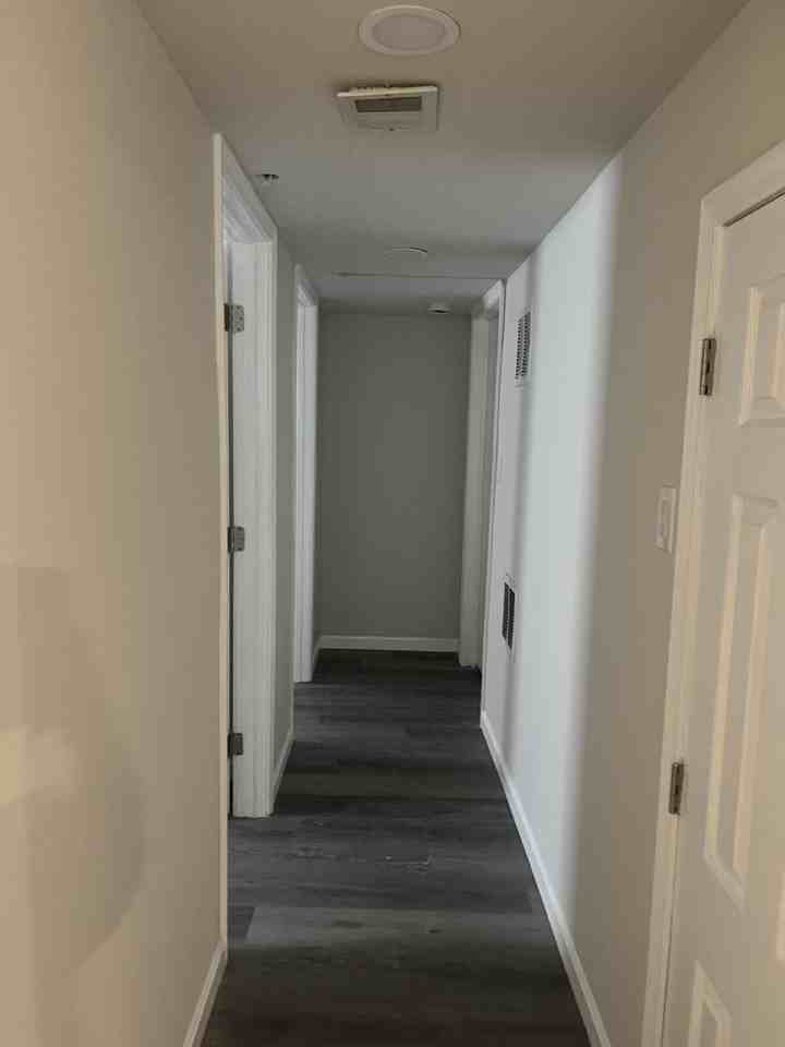 9734 Dumbarton Dr - Photo 7 of 21