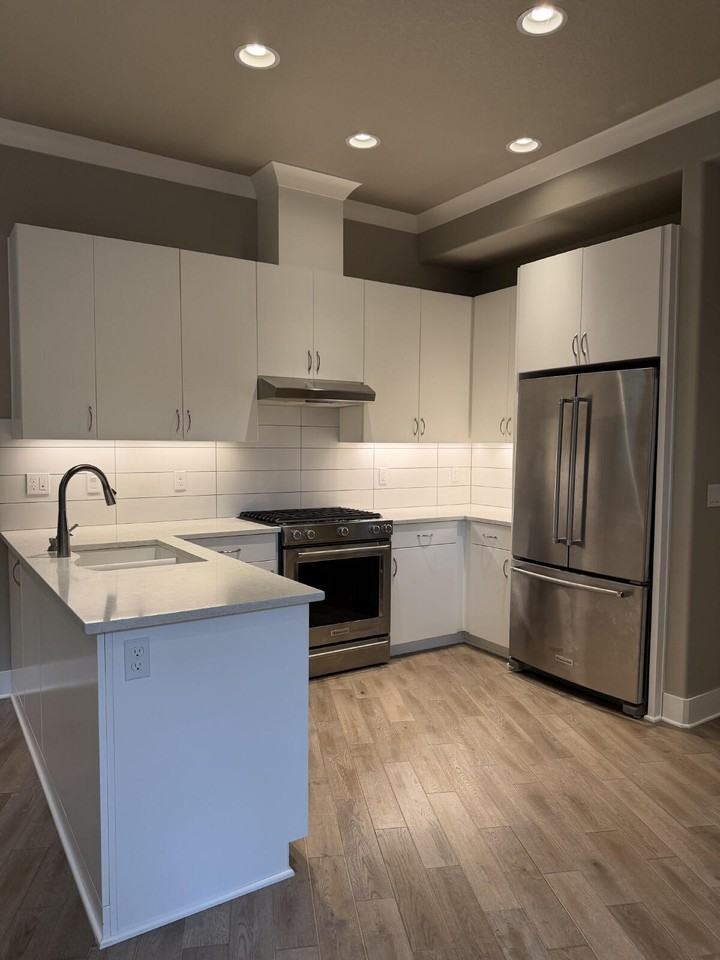 3070 Lazy River Dr - Photo 4 of 29