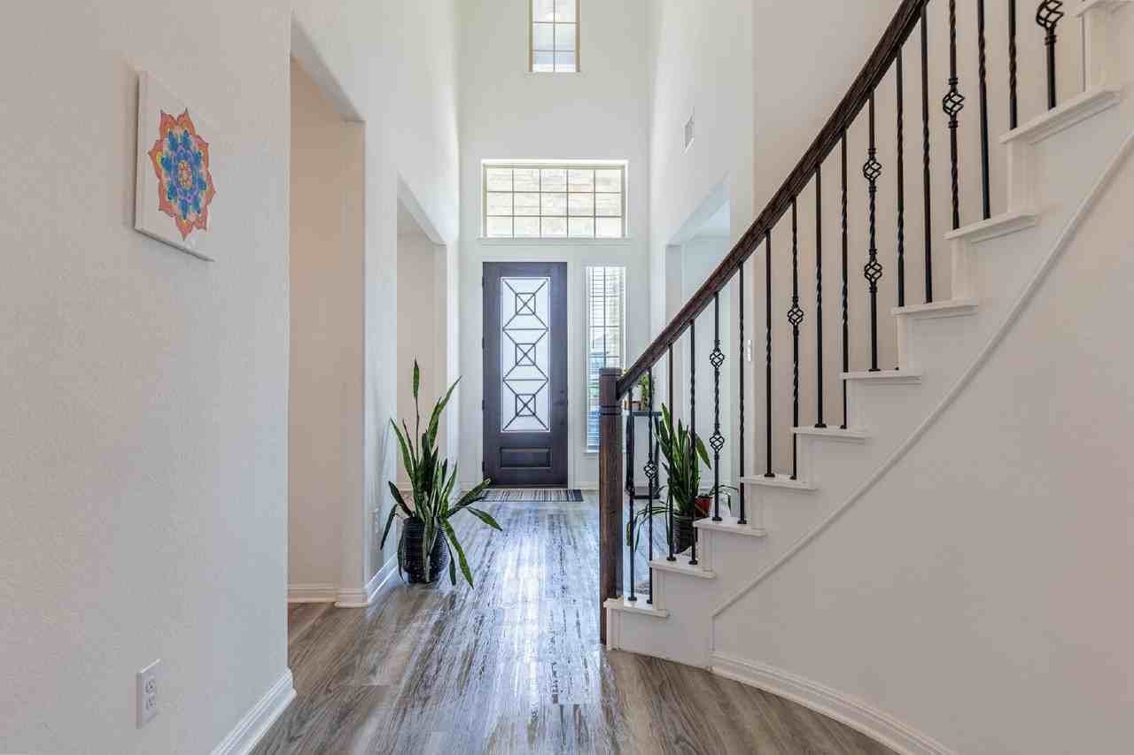 2332 Giona Pl - Photo 7 of 50