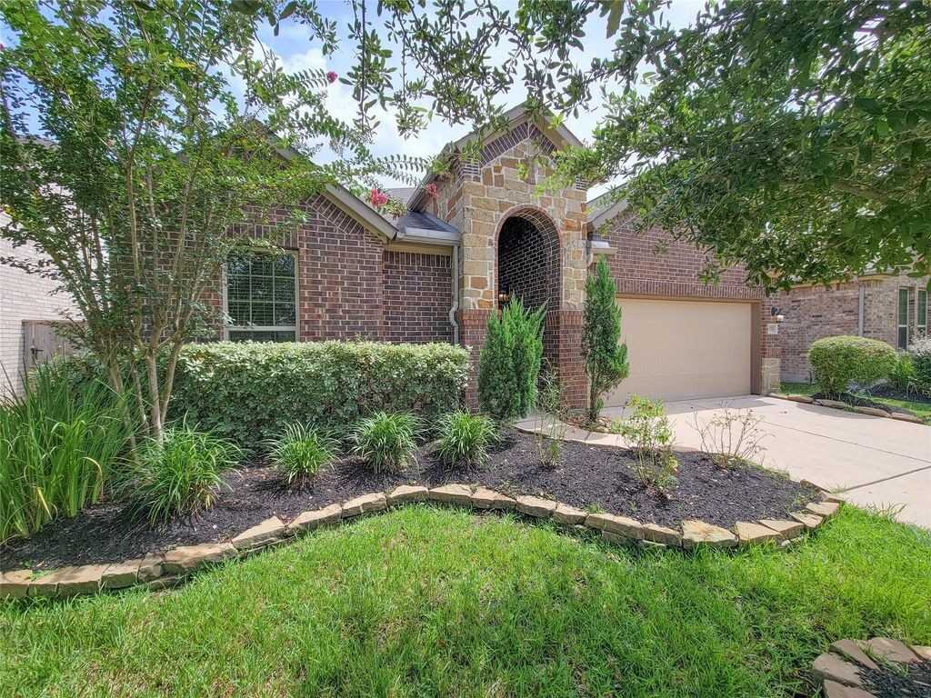9718 Justin Ridge Ln - Photo 2 of 40