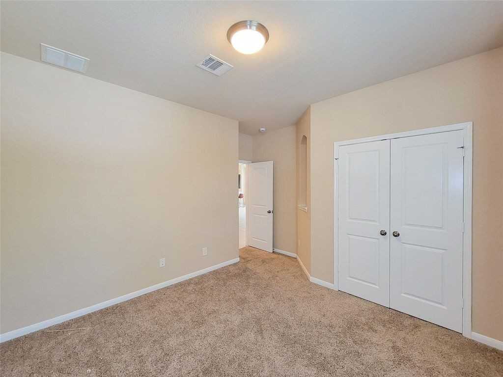 9718 Justin Ridge Ln - Photo 7 of 40