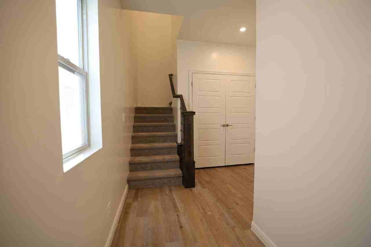 391 S Deep Creek Dr - Photo 3 of 24