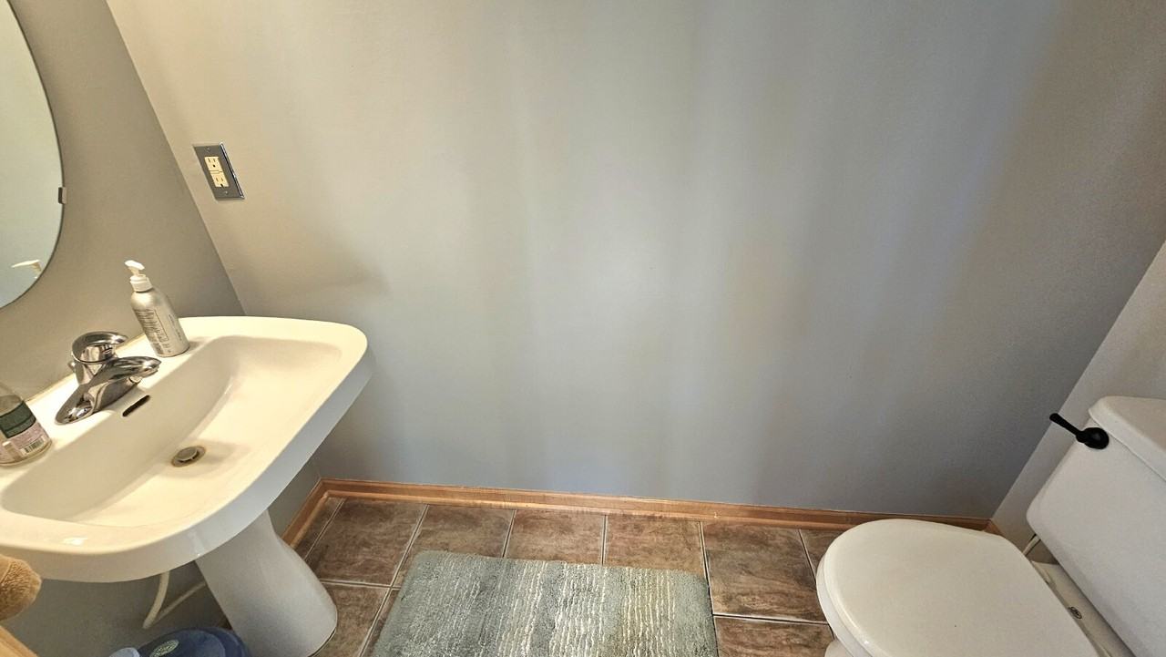 15568 Dynasty Way - Photo 7 of 24