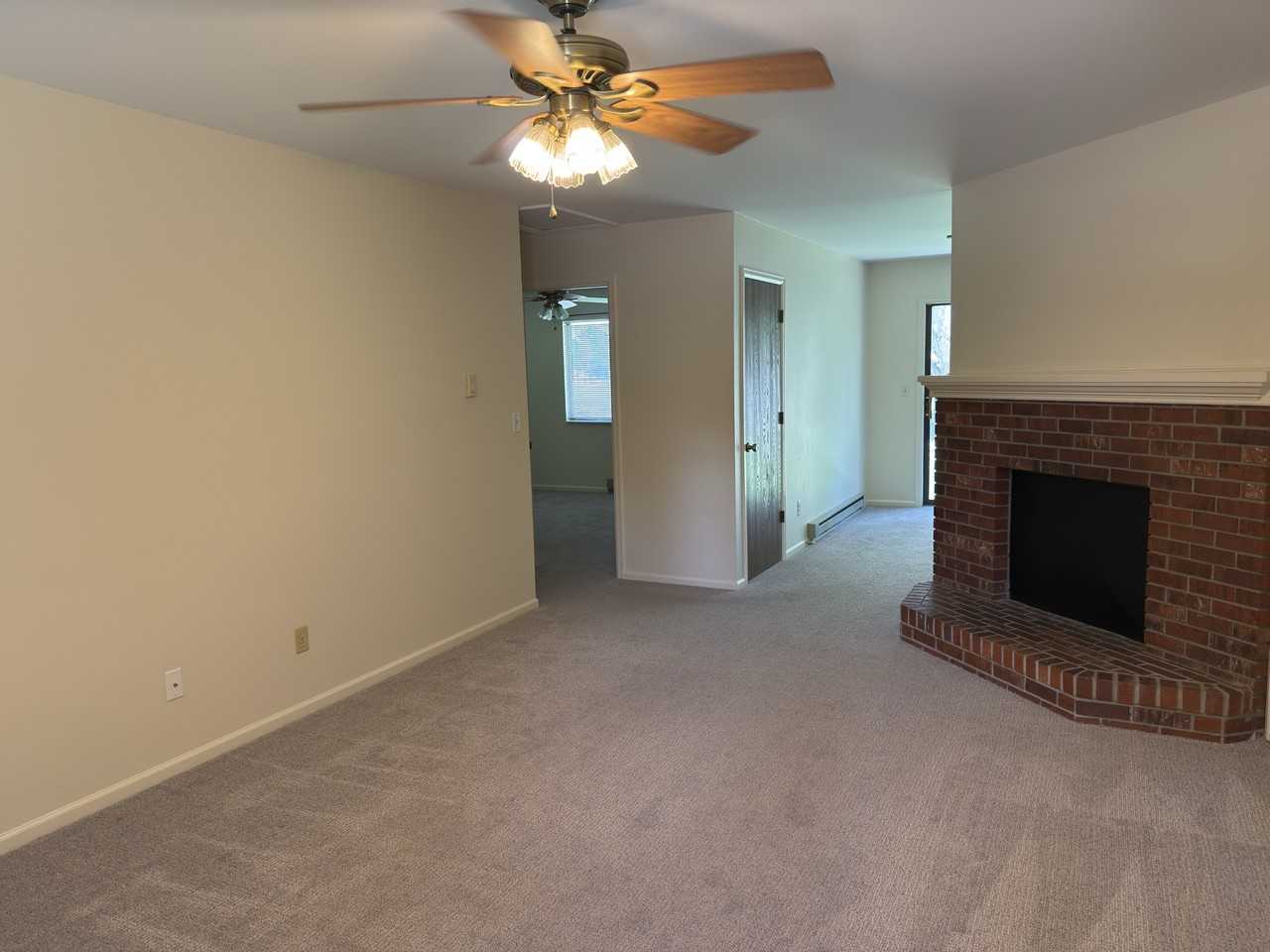Sagebrush Dr #1 - Photo 3 of 22