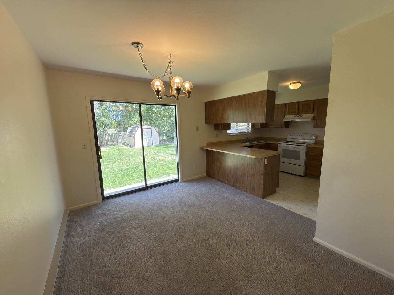 Sagebrush Dr #1 - Photo 5 of 22