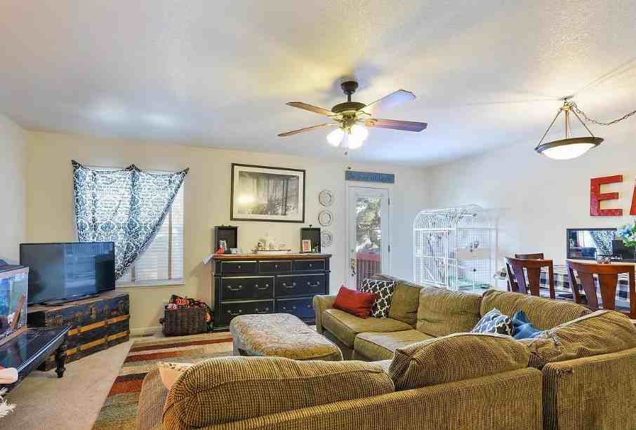 2930 W Stuart St #3 - Photo 6 of 13