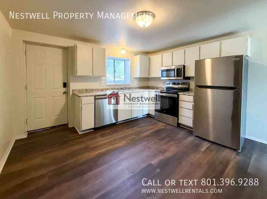 112 N 350 W #4D - Photo 2 of 19