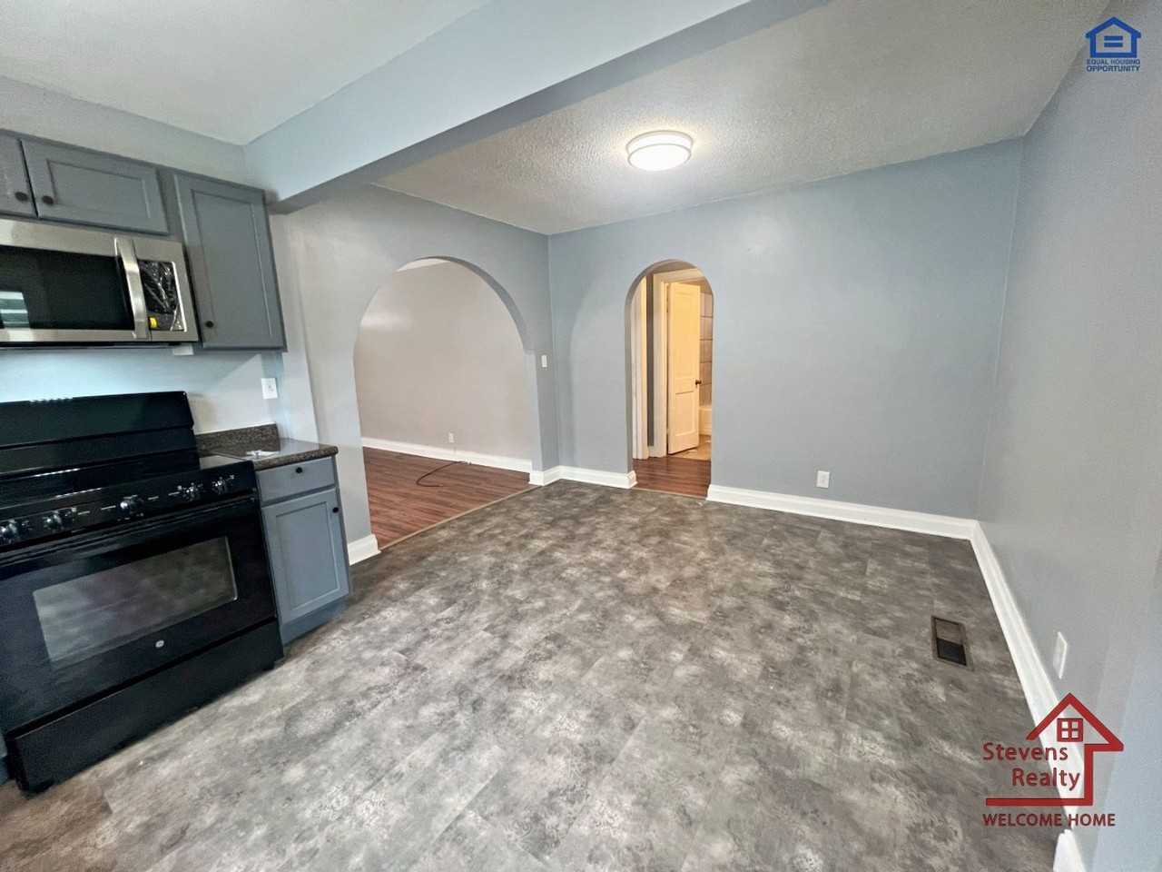2018 Walker Ave - Photo 3 of 18