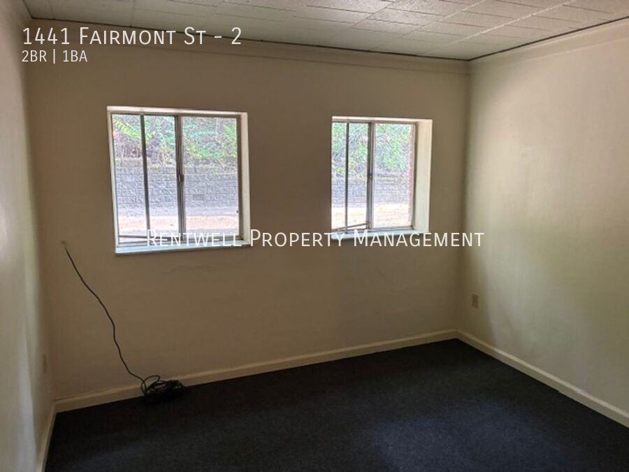 1441 Fairmont St #2 - Photo 6 of 11