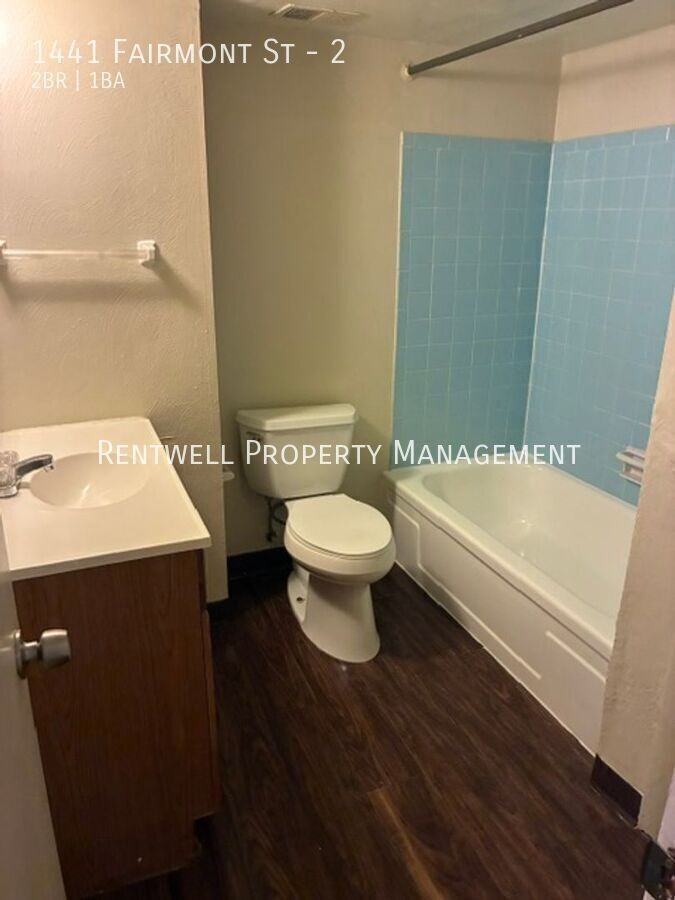 1441 Fairmont St #2 - Photo 7 of 11