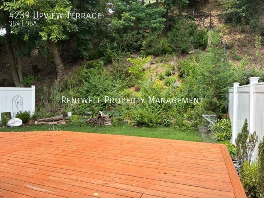 4239 Upview Ter - Photo 3 of 13