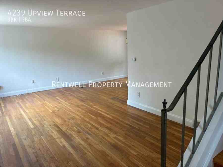 4239 Upview Ter - Photo 6 of 13