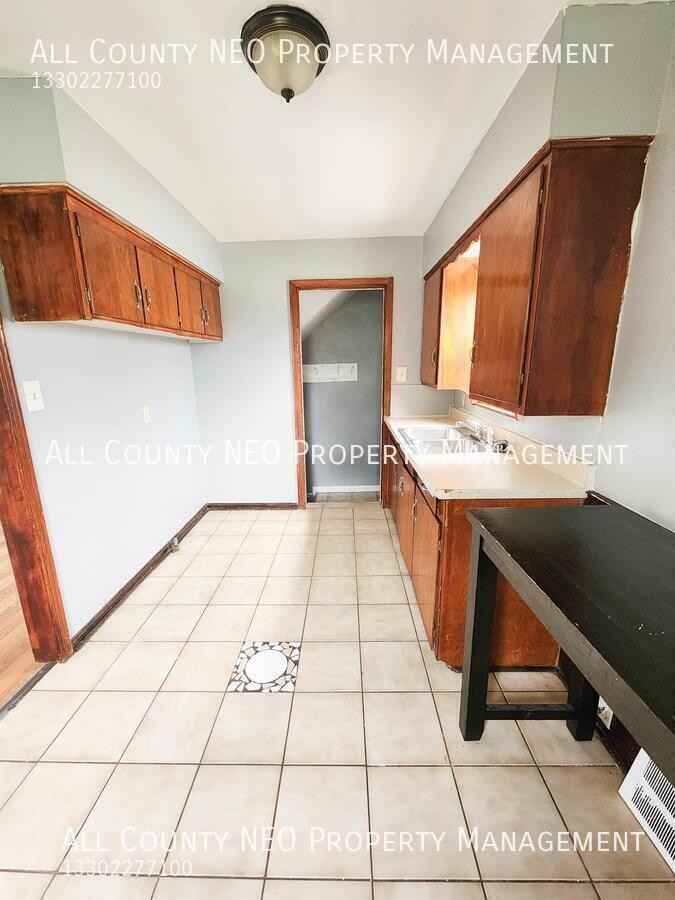 16409 Cloverside Ave - Photo 7 of 19