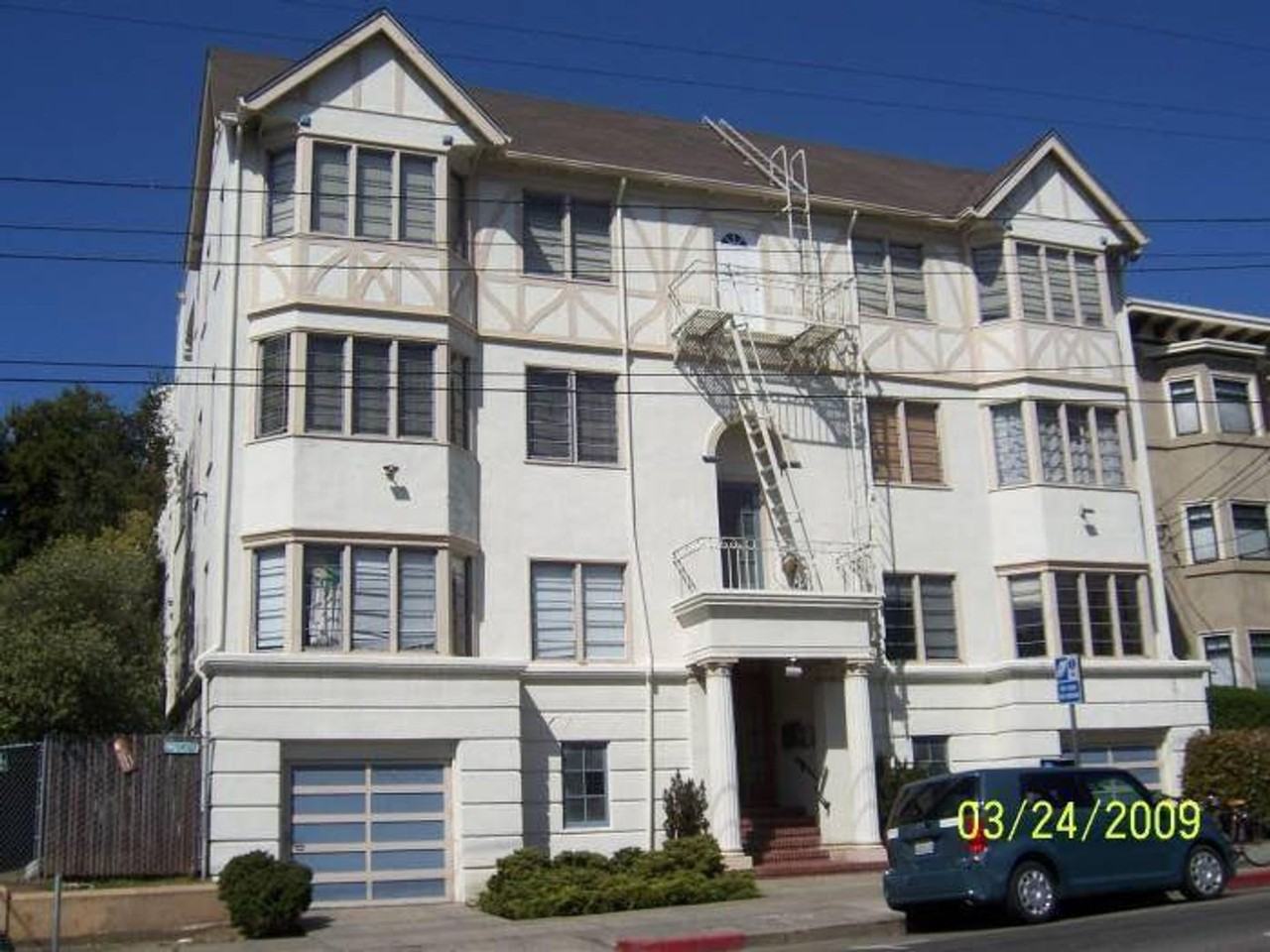 2533 Durant Ave #6