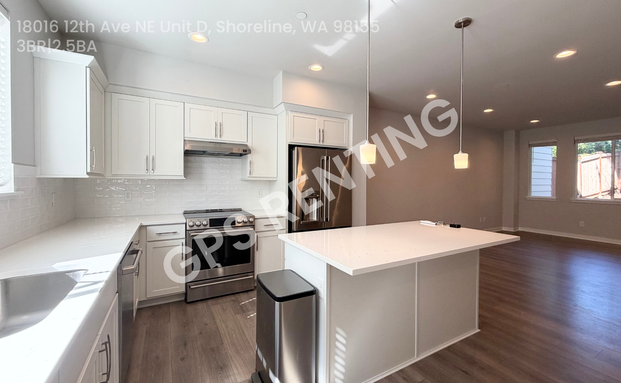 18016 12th Ave Ne #D - Photo 5 of 26