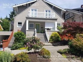 5042 21st Ave Ne - Photo 1 of 1