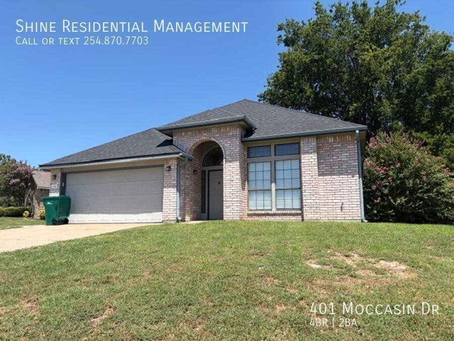 401 Moccasin Dr - Photo 3 of 43
