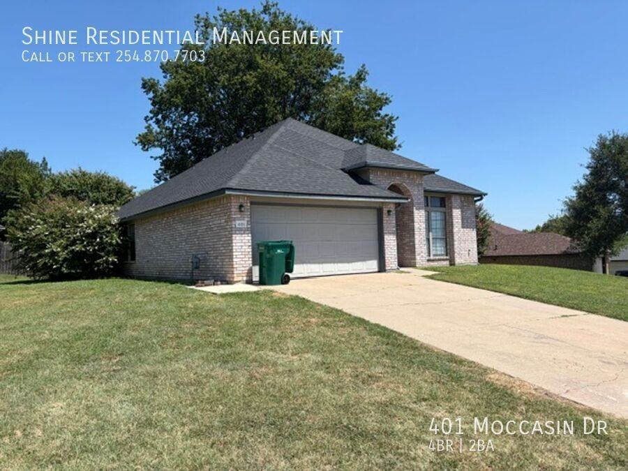 401 Moccasin Dr - Photo 4 of 43
