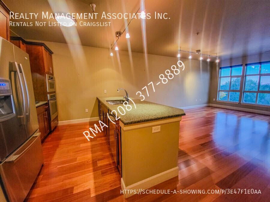 406 S 13th St #506 - Photo 2 of 17