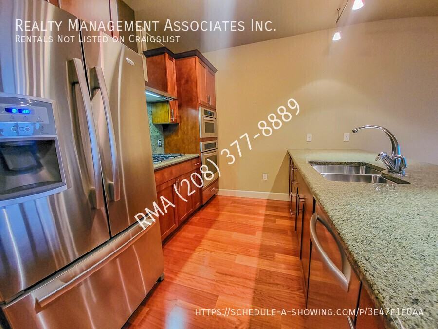 406 S 13th St #506 - Photo 7 of 17