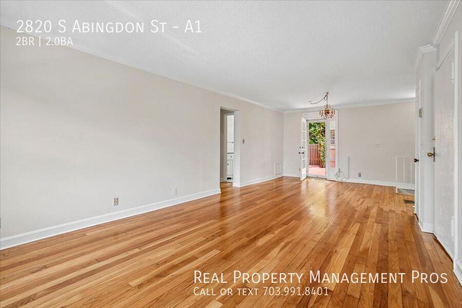 2820 S Abingdon St #A1 - Photo 3 of 50