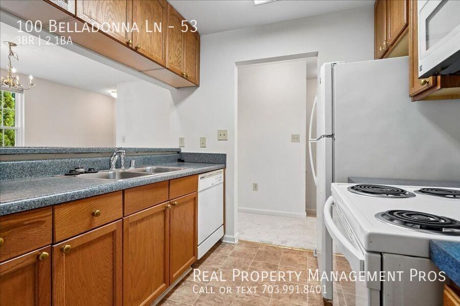 100 Belladonna Ln #53 - Photo 6 of 28