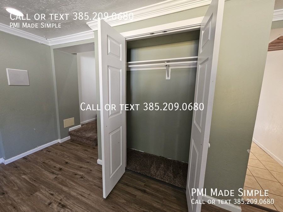 1414 Lancelot Dr - Photo 5 of 19