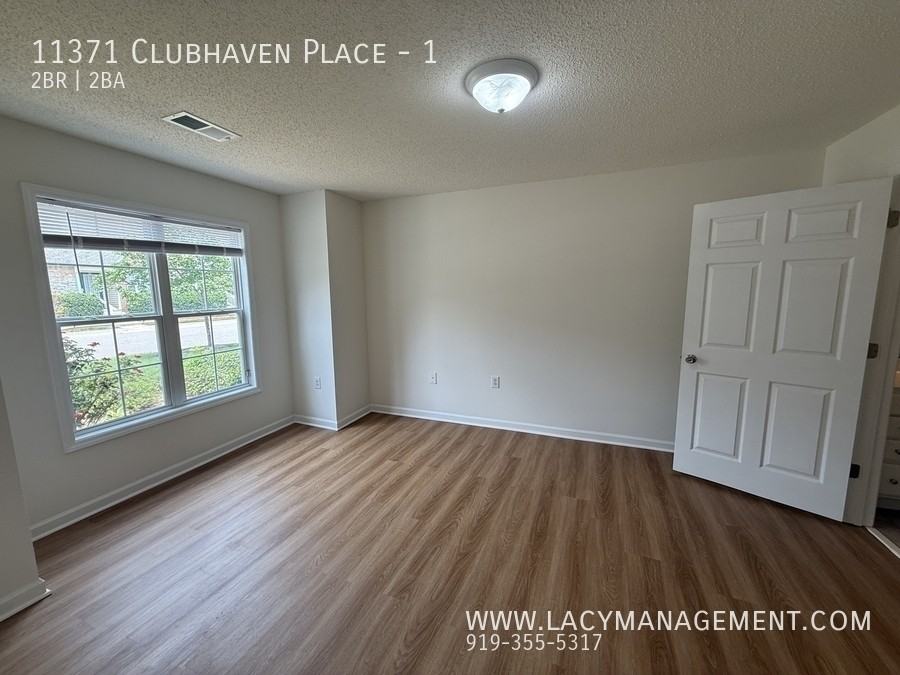 11371 Clubhaven Pl - Photo 4 of 29