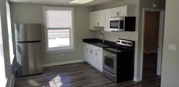 featured image of 1 Graves St #3