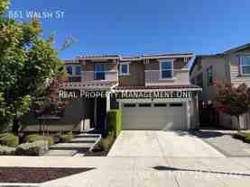 861 Walsh St - Photo 1 of 1