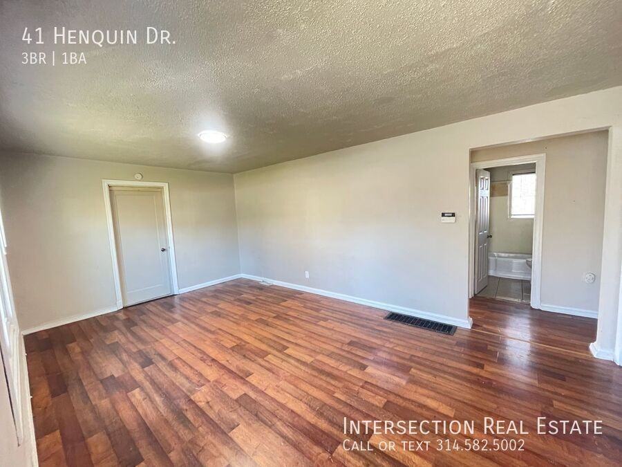 41 Henquin Dr - Photo 3 of 13