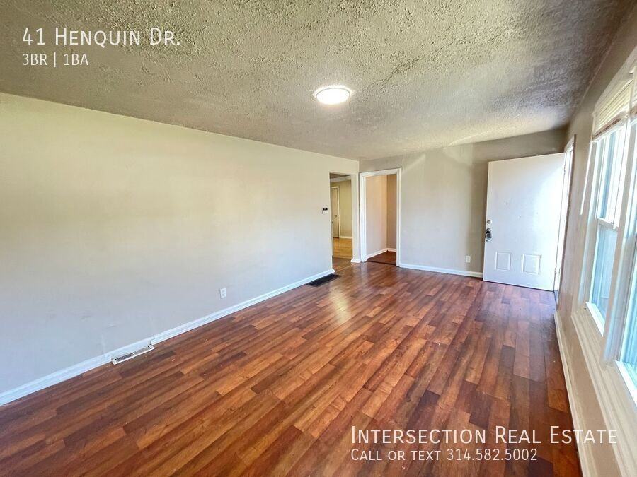 41 Henquin Dr - Photo 4 of 13