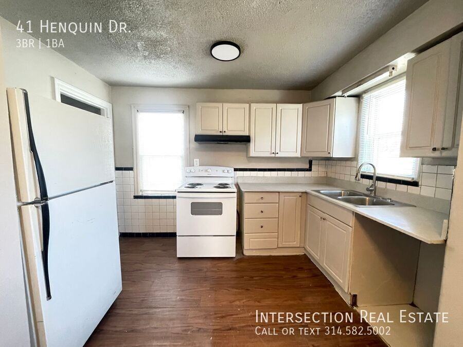 41 Henquin Dr - Photo 7 of 13