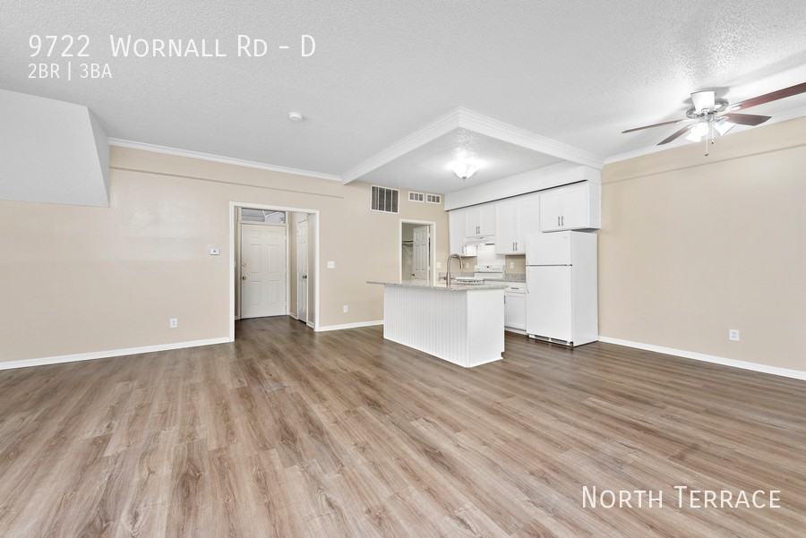 9722 Wornall Rd #D - Photo 6 of 16