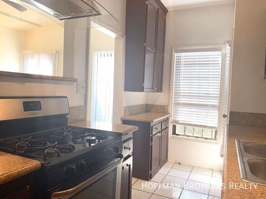 4526 Edgewood Pl #4526-1-2 - Photo 4 of 8