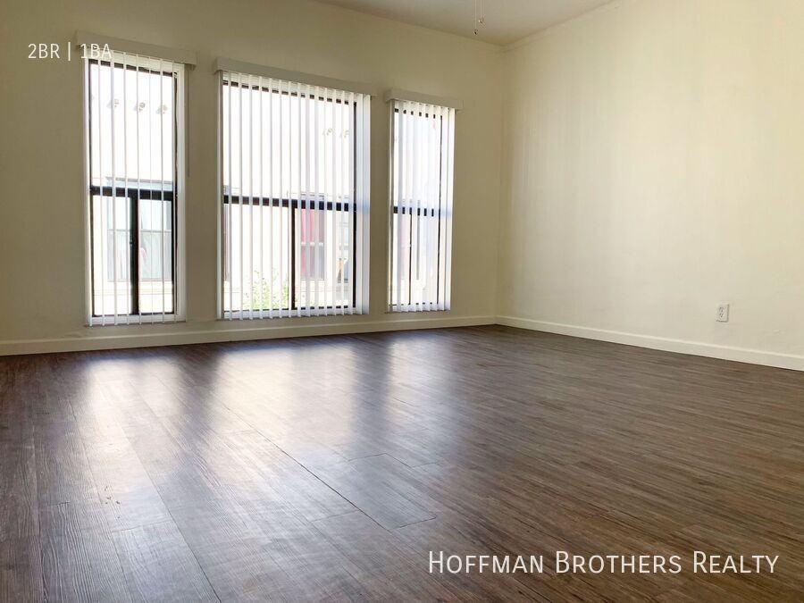 4526 Edgewood Pl #4526-1-2 - Photo 6 of 8