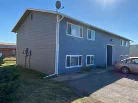171 Rosewood Dr #B - Photo 1 of 1