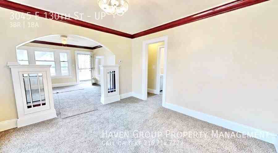 3045 E 130th St #UP - Photo 3 of 11