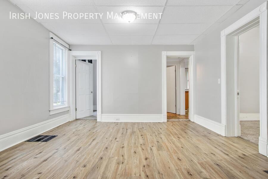 36 Scott St - Photo 4 of 15