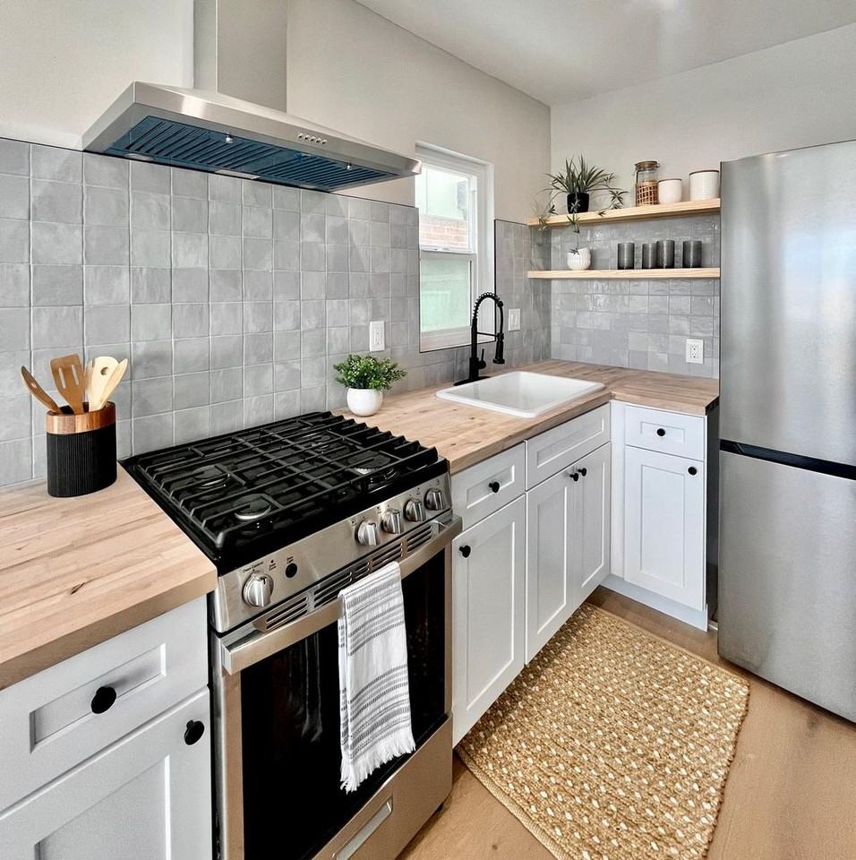 5339 E Ocean Blvd #A - Photo 7 of 17