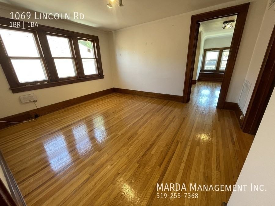 1069 Lincoln Rd - Photo 5 of 15
