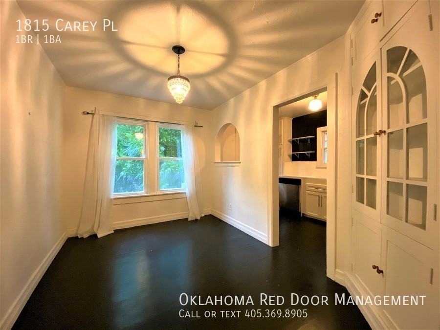 1815 Carey Pl - Photo 7 of 24