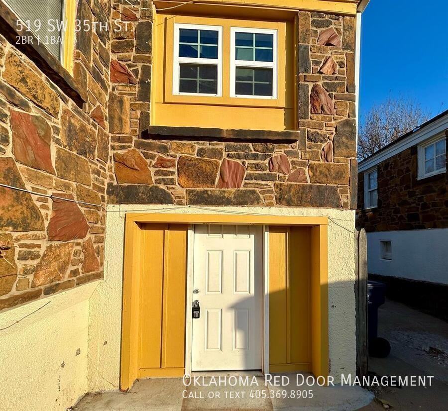 519 Sw 35th St - Photo 2 of 21