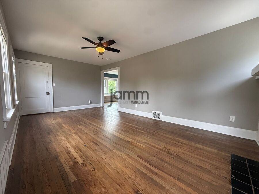 1308 Warren Rd - Photo 2 of 19