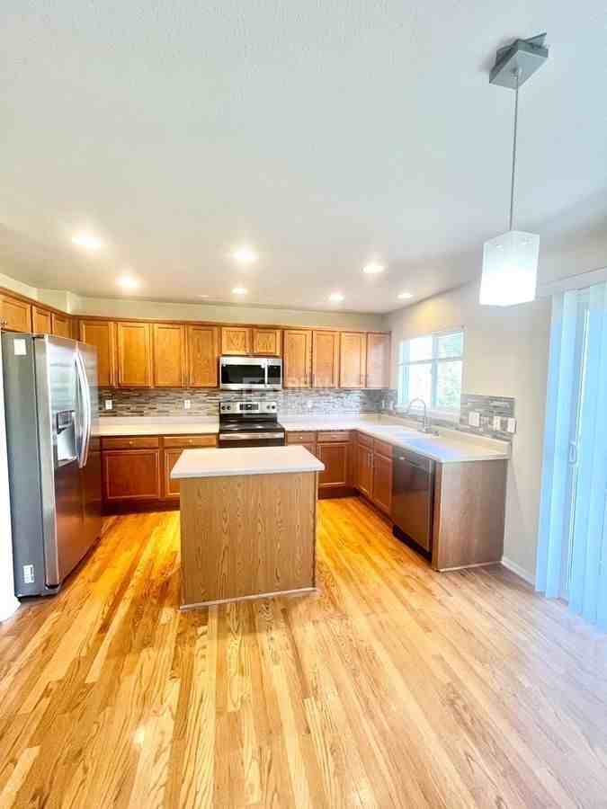 17273 E Lake Dr - Photo 7 of 40