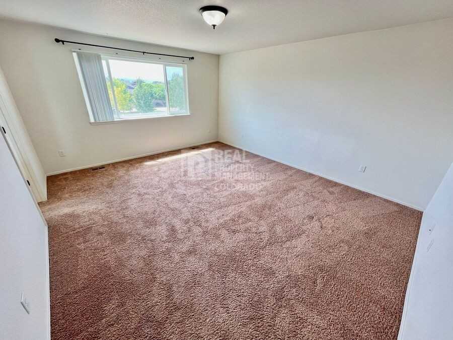362 Shadowbrook Dr - Photo 7 of 23