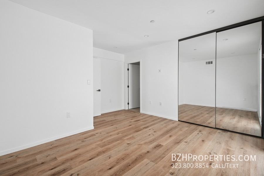 662 1/2 N Mariposa Ave - Photo 7 of 24