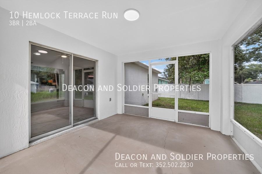 10 Hemlock Terrace Run - Photo 3 of 50