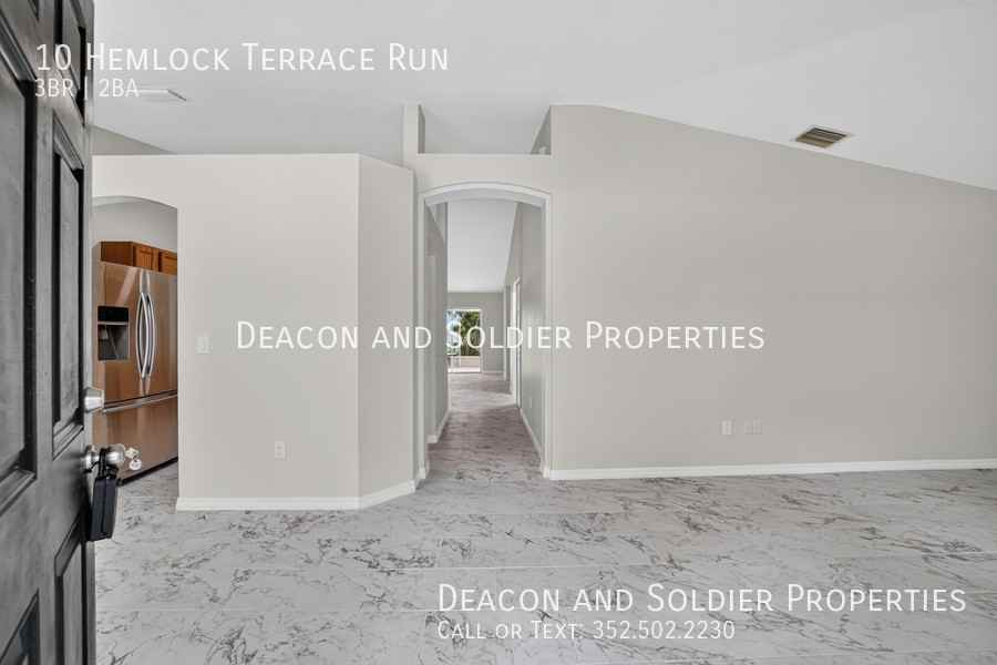 10 Hemlock Terrace Run - Photo 5 of 50