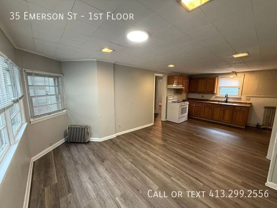 35 Emerson St #1stFL - Photo 7 of 23